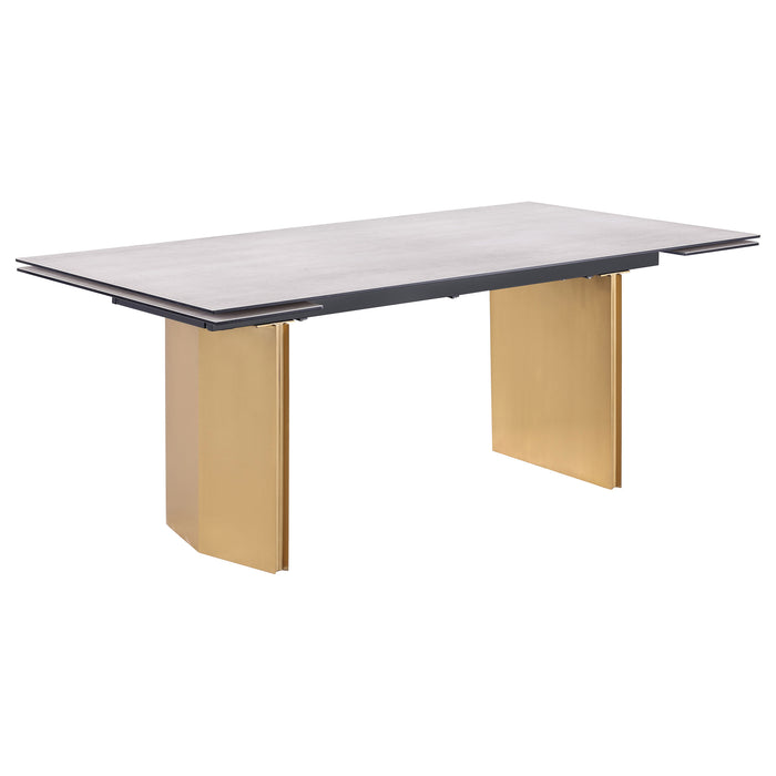 Vesa Extension Dining Table