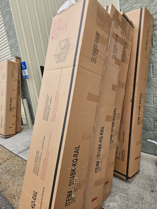 Canopy Bed Discounted☆☆☆☆