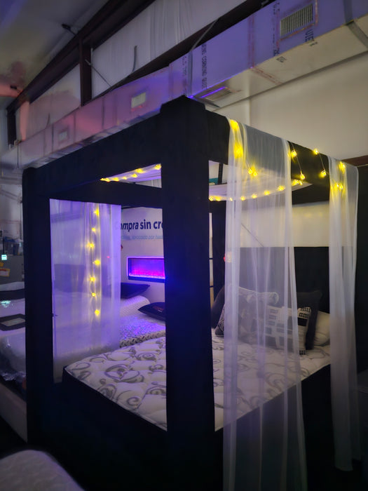 Canopy Bed Discounted☆☆☆☆