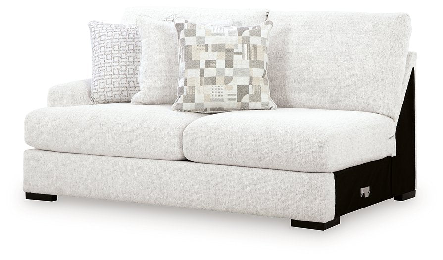Misty-Lakes Sectional with Chaise