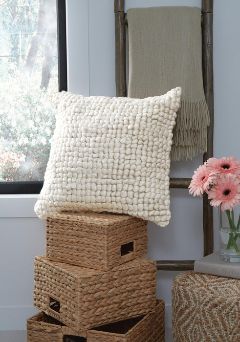 Aavie Pillow - Jax Mattress (Jacksonville, FL)
