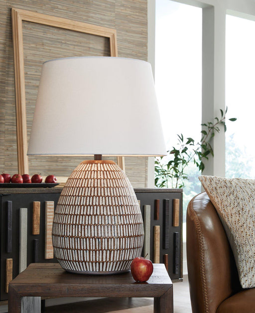 Darrich Table Lamp - Jax Mattress (Jacksonville, FL)