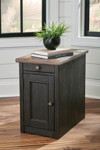 Tyler Creek End Table Set - Jax Mattress (Jacksonville, FL)