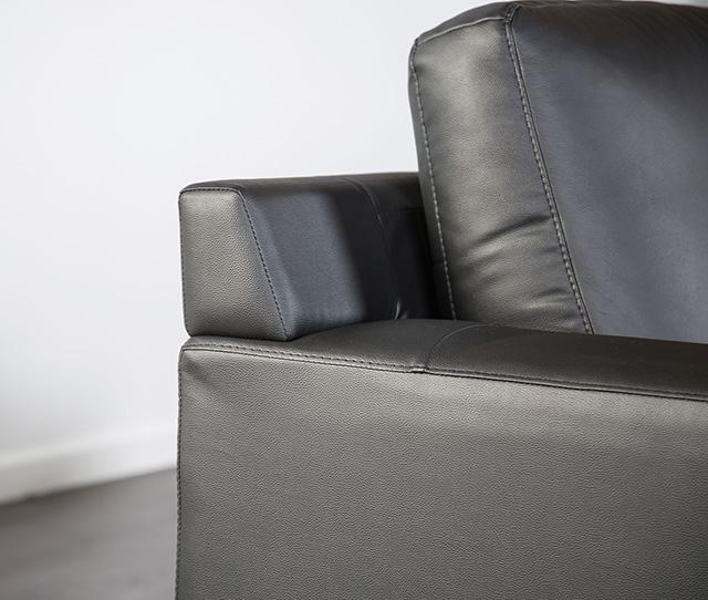 Stordal Sectional, Right Chaise - Jax Mattress (Jacksonville, FL)