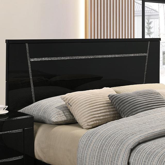 Magdeburg Bed Black & White