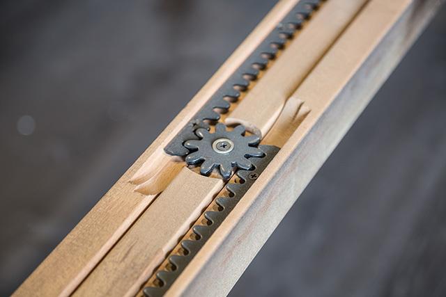 Hinwitz Dining Table Set - Jax Mattress (Jacksonville, FL)