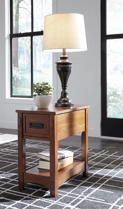 Breegin End Table Set - Jax Mattress (Jacksonville, FL)