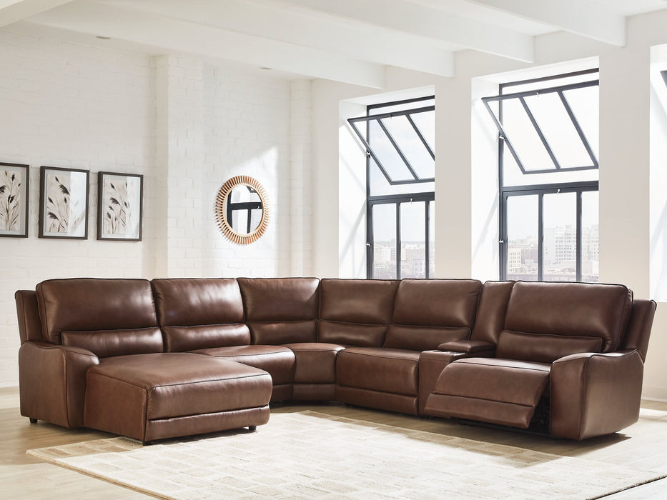 DeepWakes Power Reclining Sectional with Chaise